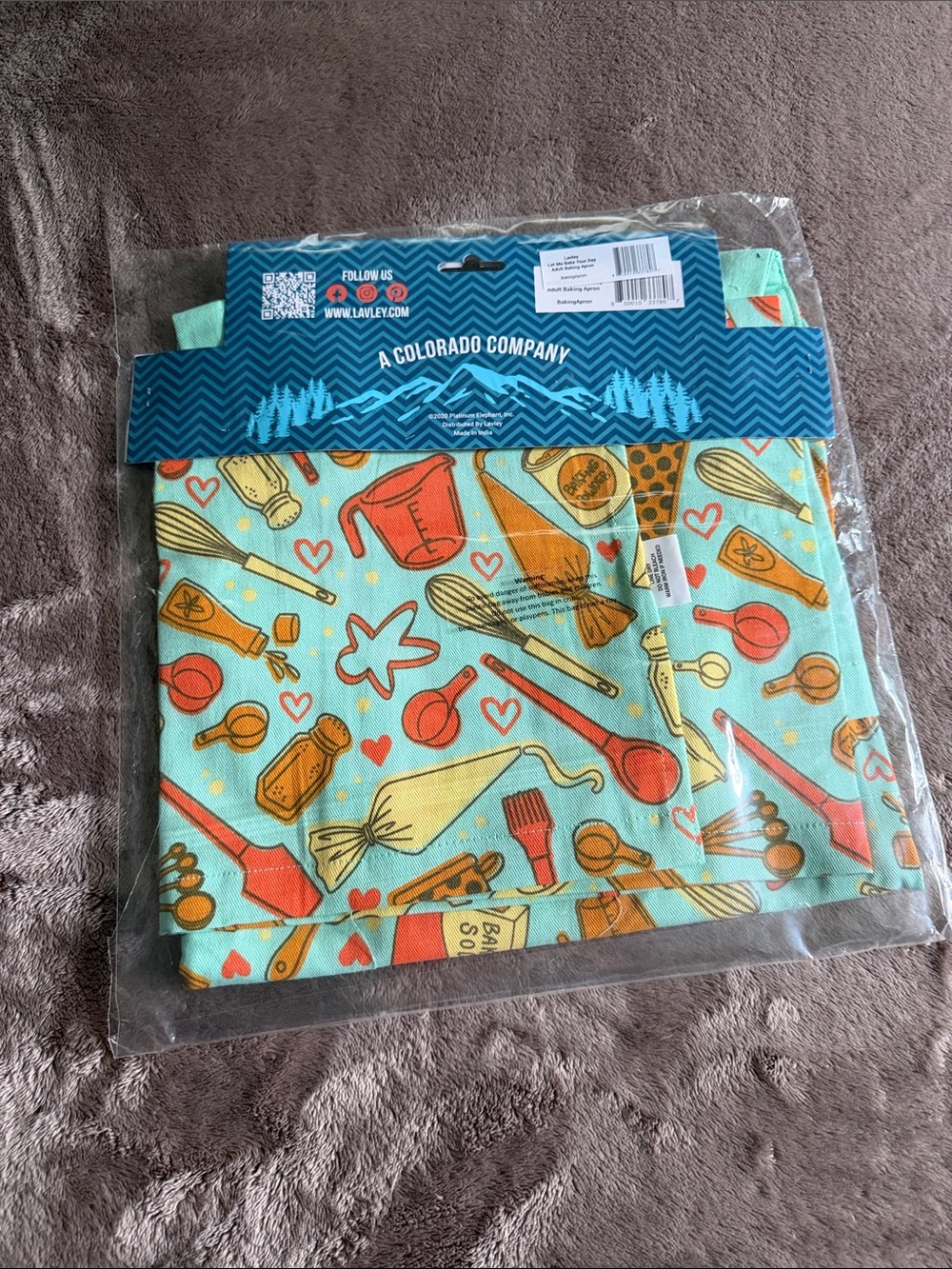 Aqua Kitchen Utensil Print Oven Mitt and Pot Holder Set